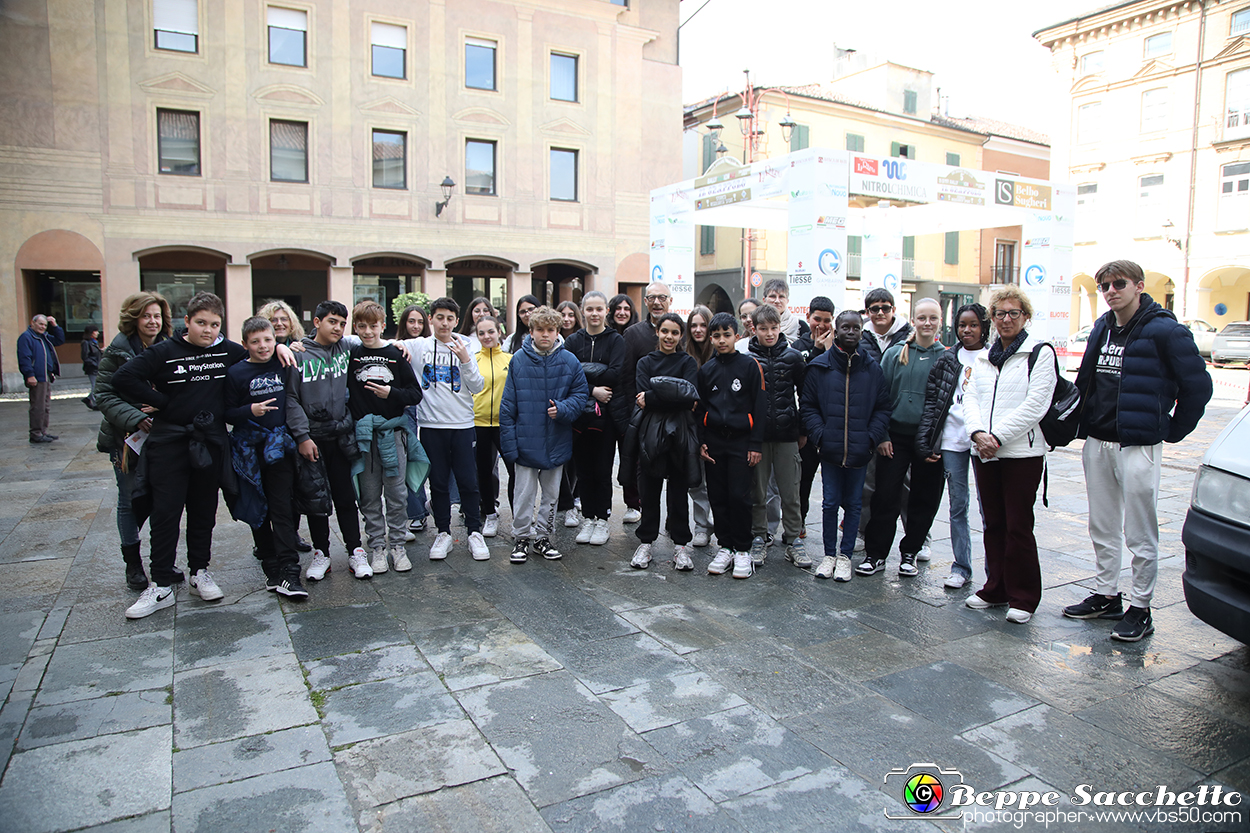VBS_1850 - In viaggio con Dante - Mostra itinerante alla scoperta della Divina Commedia con le opere di Filippo Pinsoglio.jpg